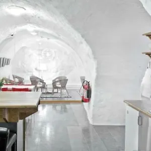 Old Town Hostal